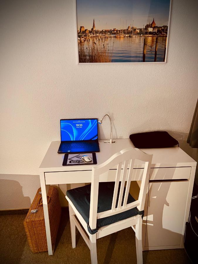 Naehe Warnemuende Rostock